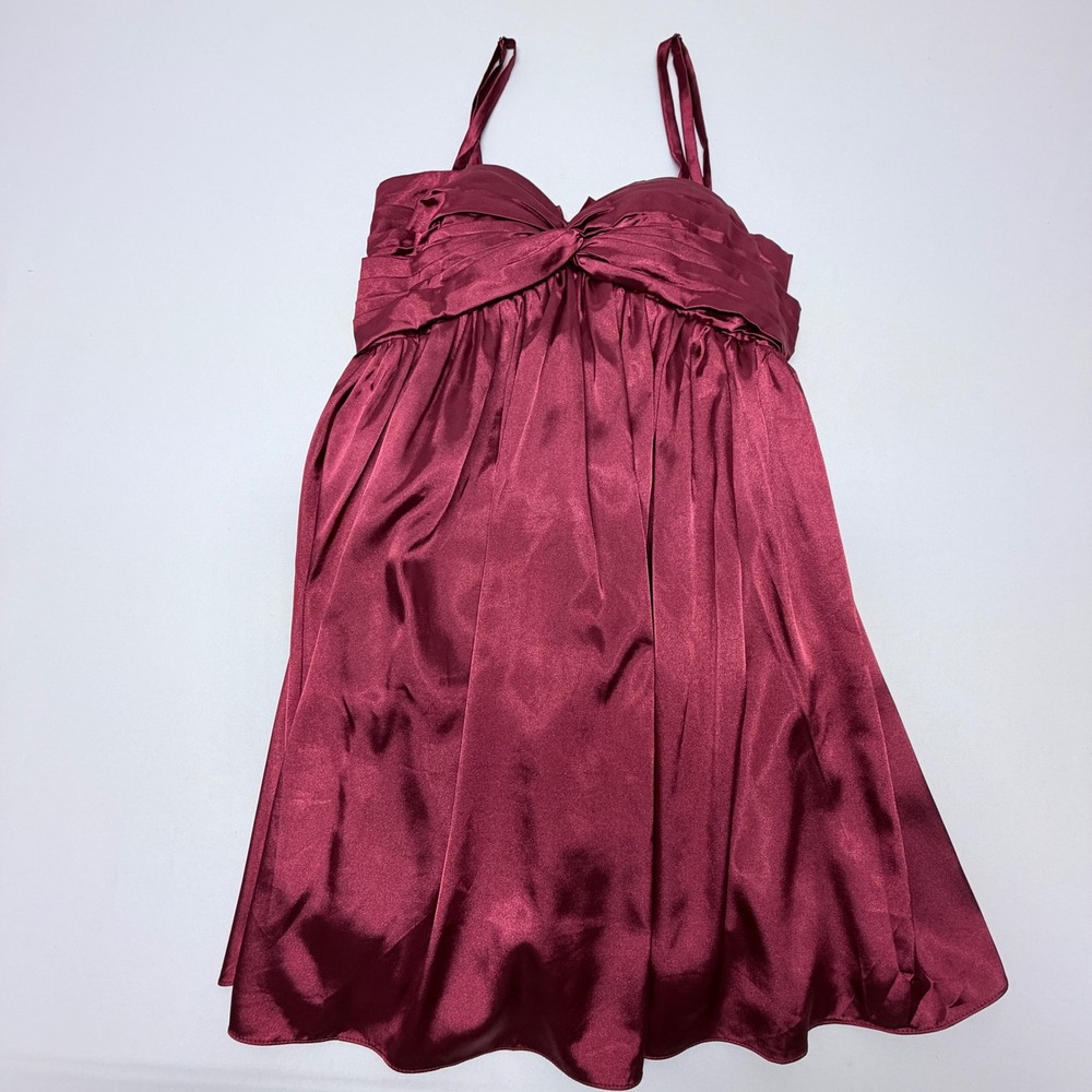 Weinaze Burgund Satin Babydoll Mini Dress Lace Up Corset Back Sweetheart Pleated
